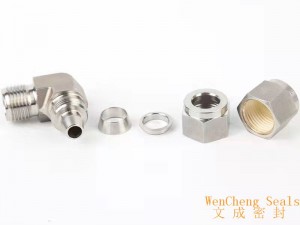 Stainless steel ferrule quick tightening elbow