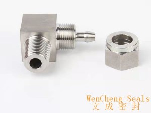 Quick tightening external thread lock nut elbow